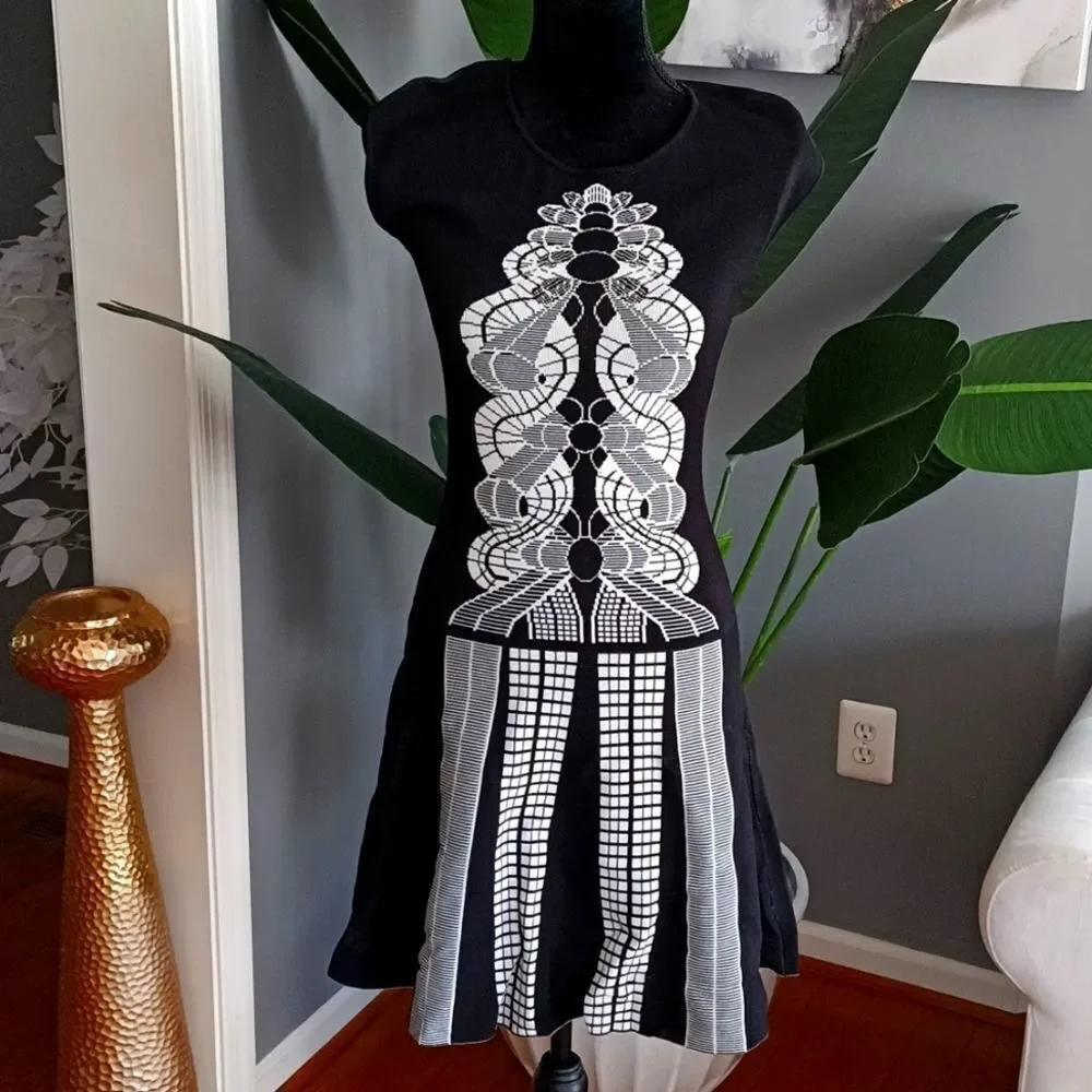 catherine malandrino knit dress Catherine Malandrino Dress – BOHO thrift shop main image 1